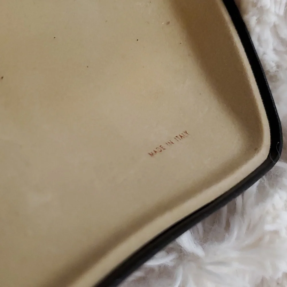 👓 Authentic Chanel Sunglassess Hard Case